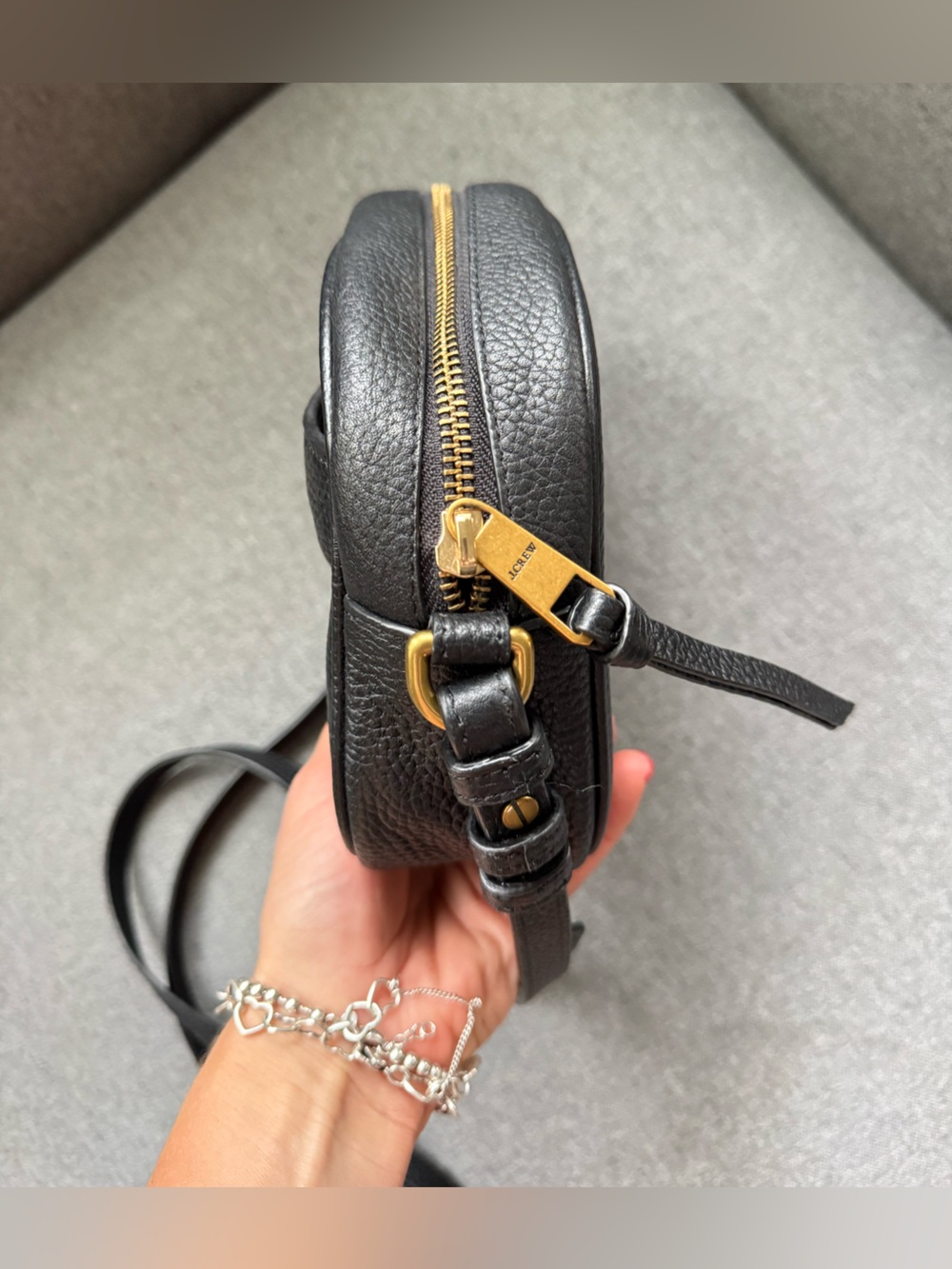 J.Crew  Leather Devon Camera Bag with Detachable Strap NWT - Picture 5 of 9